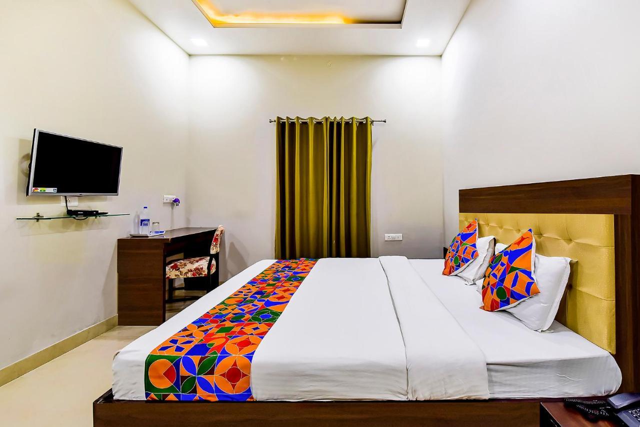 Fabhotel The Castle Homestay Jaipur Ngoại thất bức ảnh